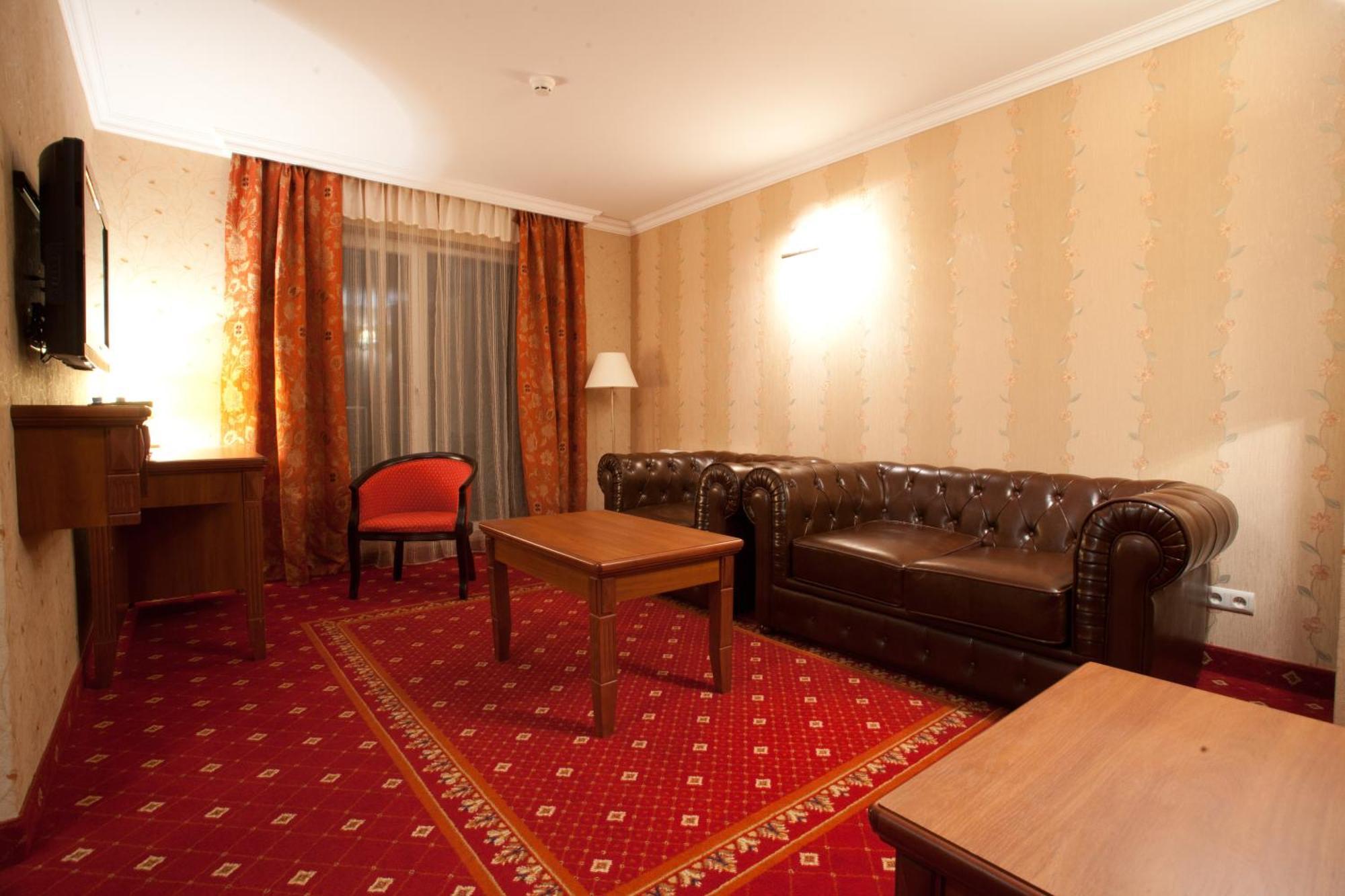 Hotel Albatros Serwy Zewnętrze zdjęcie