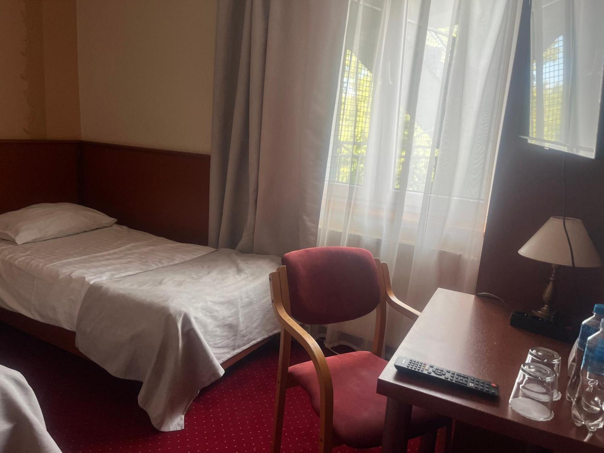 Hotel Albatros Serwy Zewnętrze zdjęcie